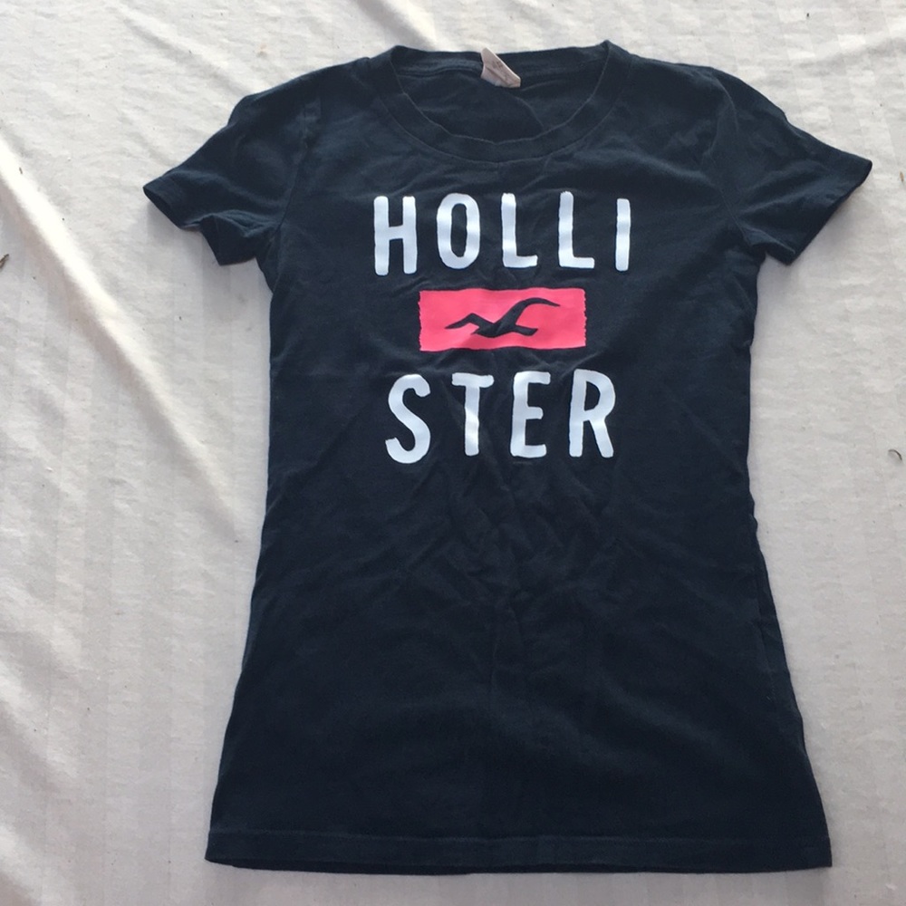 Hollister Tee